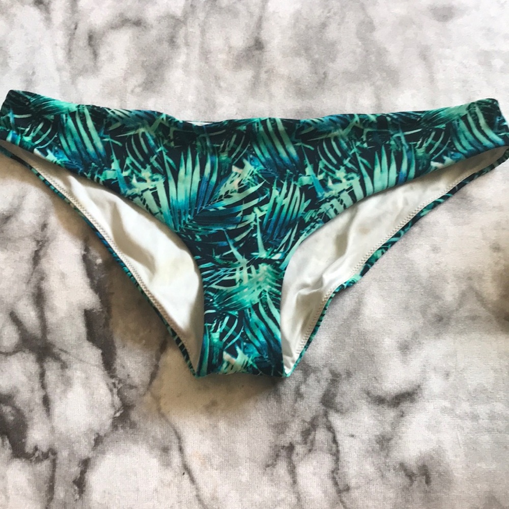 Bikini bottom